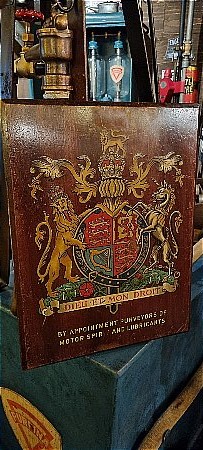 WOODEN ROYAL APPOINTMENT PLACQUE - click to enlarge