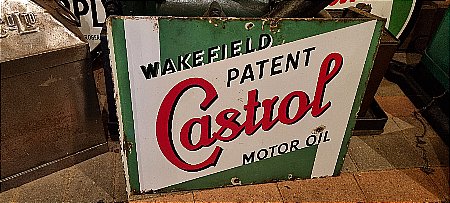 CASTROL WAKEFIELD OIL - click to enlarge