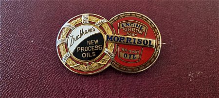 DUCKHAMS/MORRISOL BADGE - click to enlarge