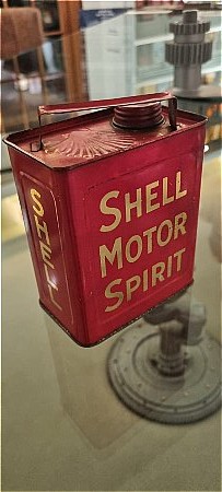 SHELL PEDAL CAR CAN - click to enlarge